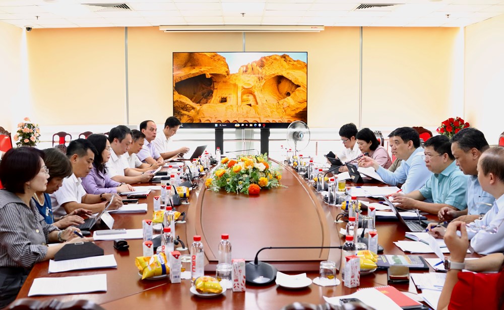 Tạo đột phá thể chế, khơi thông nguồn lực phát triển công nghiệp văn hóa