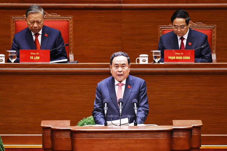 quoc-hoi-quyet-tam-the-che-hoa-nghi-quyet-dai-hoi-xiv-cua-dang-dua-chu-truong-cua-dang-nhanh-chong-di-vao-cuoc-song