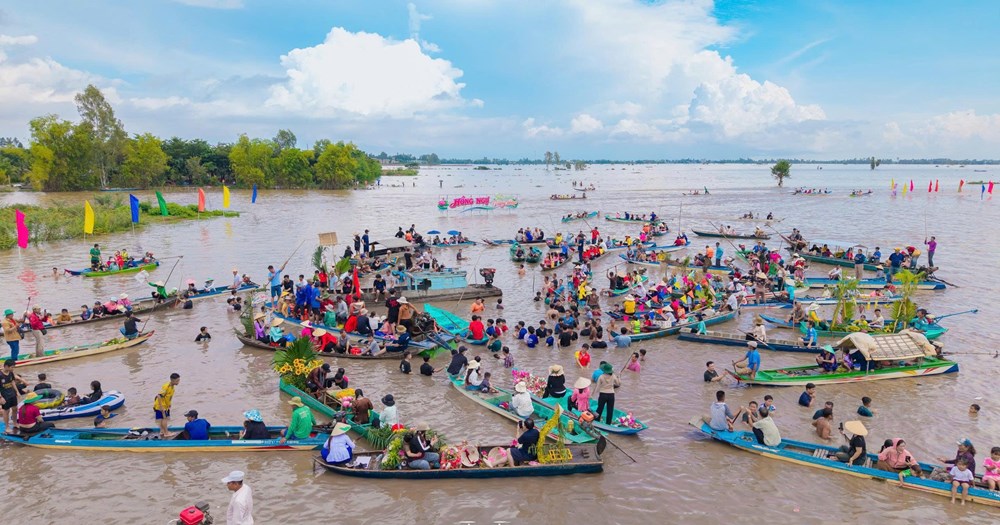 Để mùa nước nổi thành sản phẩm hấp dẫn