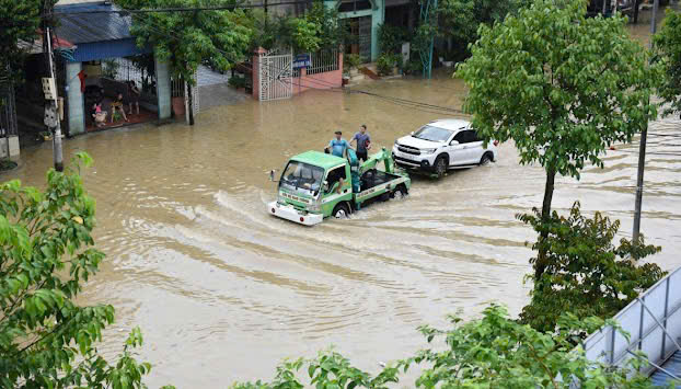 hai-truong-hop-o-to-duoc-bao-hiem-khi-bi-ngap-nuoc-do-bao-lu