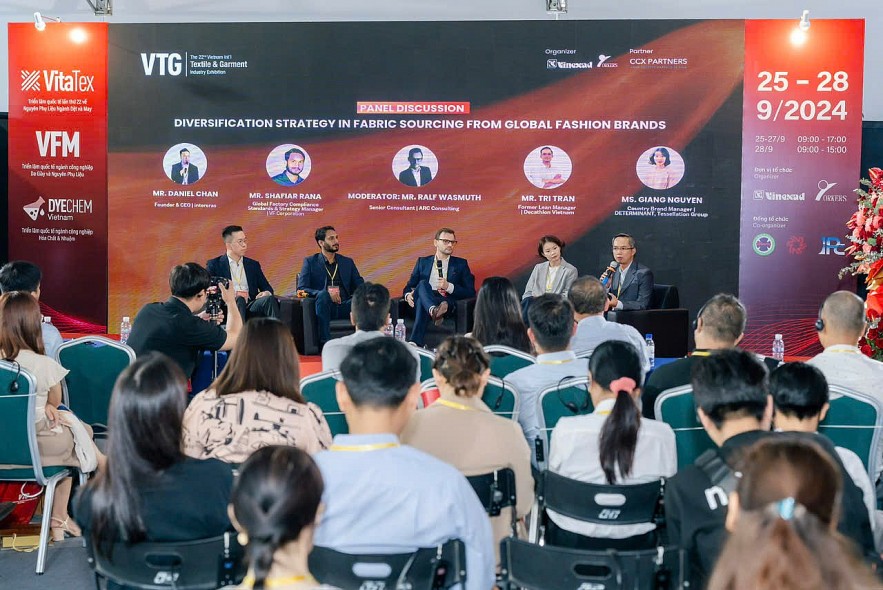 Ngành dệt may Việt Nam sẵn sàng chuyển đổi trong bối cảnh thay đổi toàn cầu