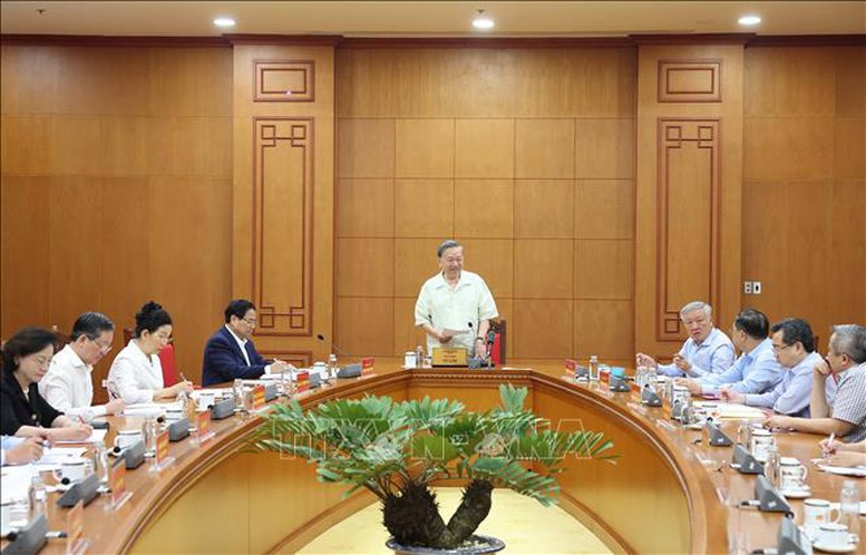 tong-bi-thu-to-lam-dinh-huong-phat-trien-do-thi-nong-thon-tuong-xung-voi-yeu-cau-phat-trien-trong-ky-nguyen-moi