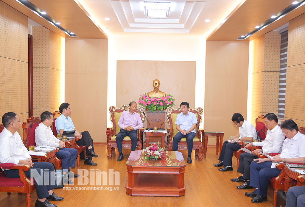 UBND tỉnh làm việc với Liên đoàn Thương mại và Công nghiệp Việt Nam về tăng cường hợp tác xúc tiến đầu tư, hỗ trợ doanh nghiệp
