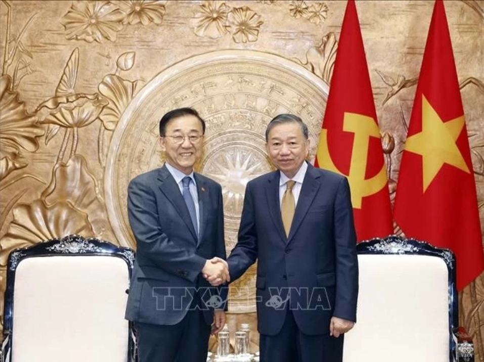 Tổng Bí thư, Chủ tịch nước Tô Lâm tiếp Bộ trưởng Bộ Đất đai, Cơ sở hạ tầng và Giao thông Hàn Quốc