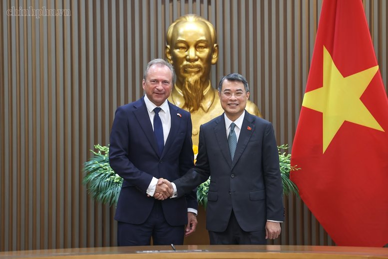 Việt Nam thúc đẩy kết nối dòng vốn châu Âu, mở rộng hợp tác thị trường chứng khoán