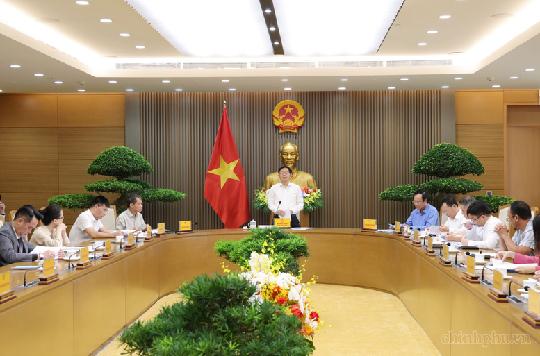 pho-thu-tuong-ho-quoc-dung-khong-ne-tranh-khong-dun-day-thao-go-thuc-chat-vuong-mac-cua-doanh-nghiep