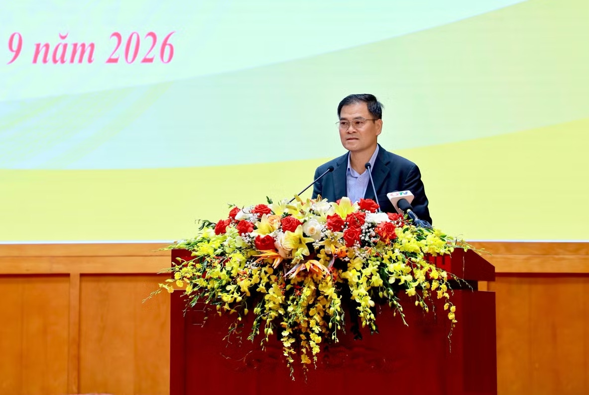 chu-tich-ubnd-tp-quang-ninh-khong-ne-tranh-khong-dun-day-khong-de-doanh-nghiep-di-lai-nhieu-lan