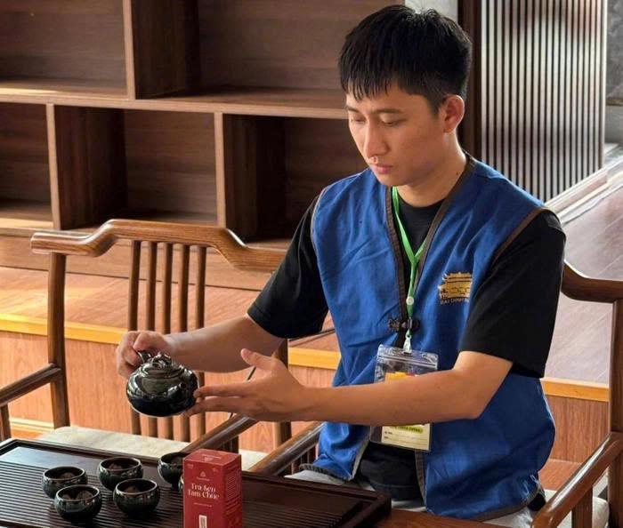 Doanh nhân Phạm Xuân Ninh: Kinh doanh đường dài, đừng lấy niềm tin đổi lợi nhuận