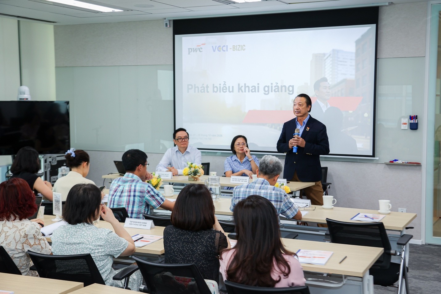 VCCI phối hợp PwC Việt Nam đào tạo quản trị doanh nghiệp nhà nước theo nguyên tắc OECD SOEs 2024