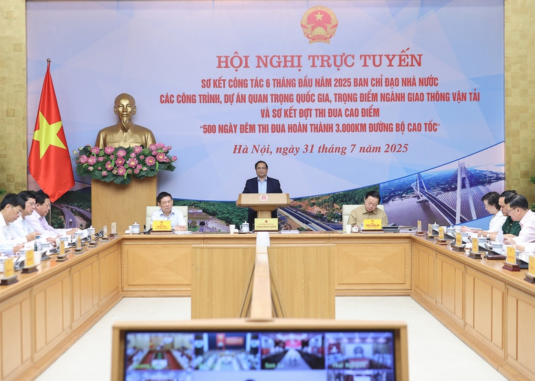 thu-tuong-3-muc-tieu-lon-cuoi-nam-2025-de-hoan-thanh-xuat-sac-dot-pha-chien-luoc-ve-ha-tang-giao-thong