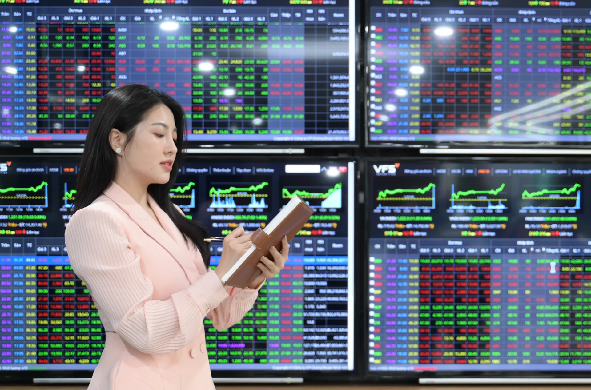 vi-sao-nhieu-doanh-nghiep-tu-nhan-chua-muon-len-san