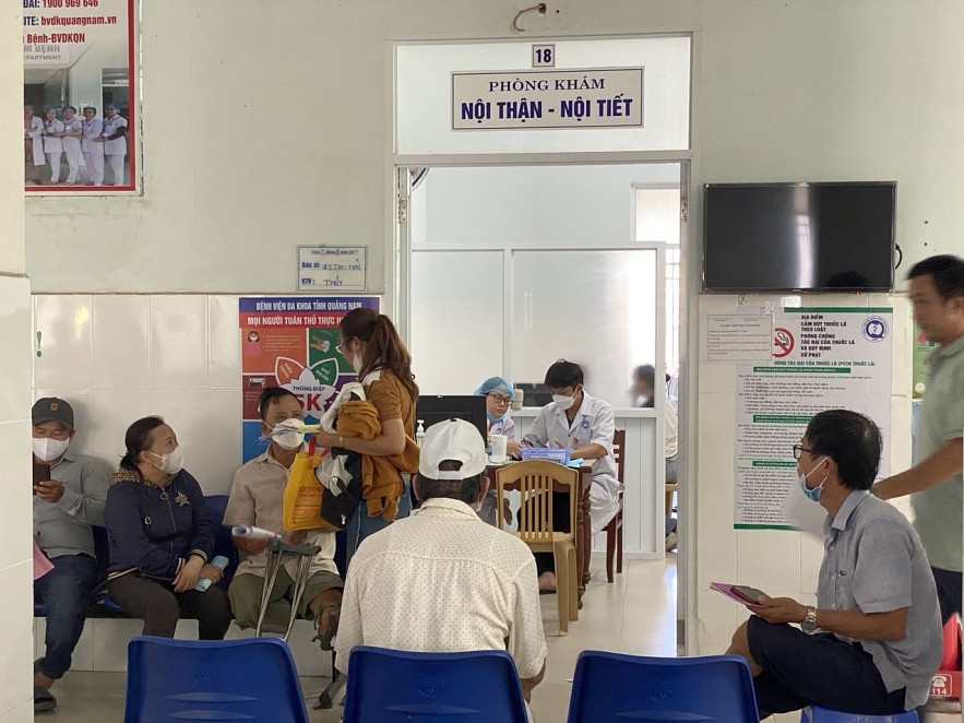 hieu-the-nao-cho-dung-ve-muc-huong-100-chi-phi-kham-chua-benh-bao-hiem-y-te