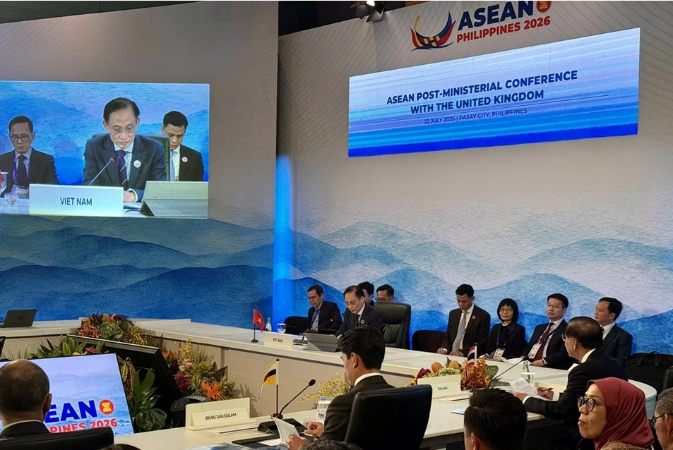 Bộ trưởng Ngoại giao Anh tham dự các hội nghị của ASEAN chỉ 48 giờ sau khi nhậm chức, thông điệp là gì?