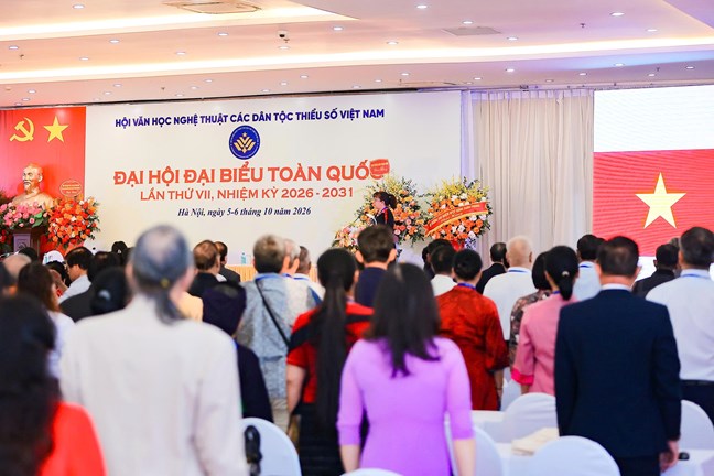 Phó Chủ tịch Trần Thắng dự Đại hội đại biểu toàn quốc Hội Văn học nghệ thuật các dân tộc thiểu số Việt Nam lần thứ VII