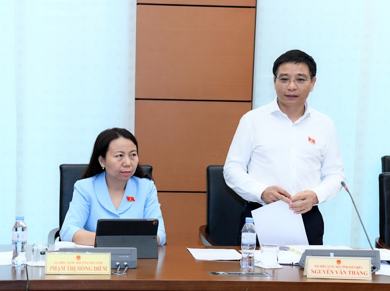 du-dau-thau-hay-chi-dinh-thau-quan-trong-la-khach-quan-minh-bach