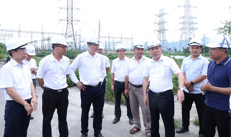 tap-trung-nguon-luc-quyet-tam-hoan-thanh-du-an-duong-day-500220-kv-nho-quan-phu-ly-thuong-tin-trong-thang-7