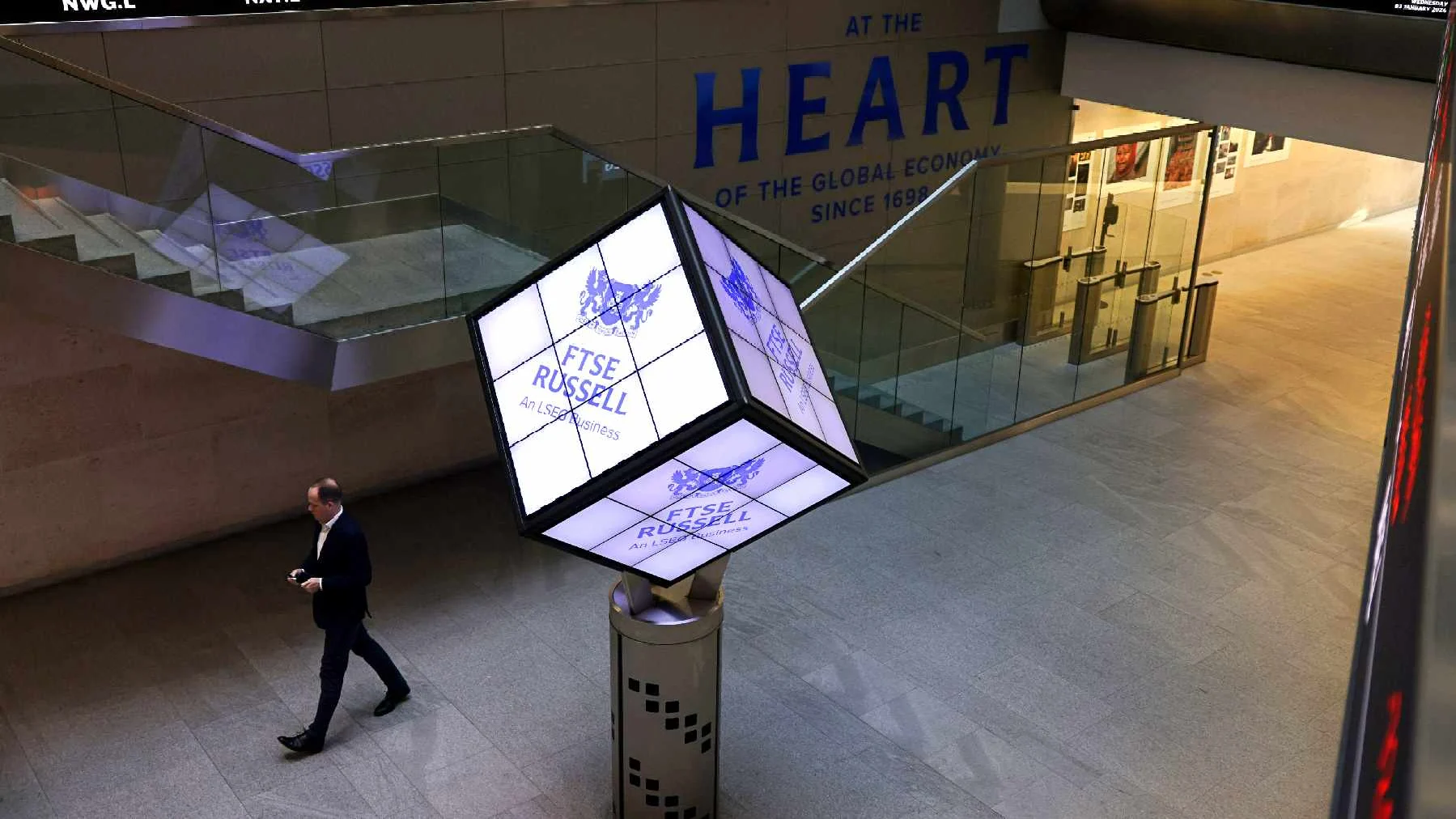 nua-cuoi-nam-dang-mong-cho-tren-thi-truong-chung-khoan