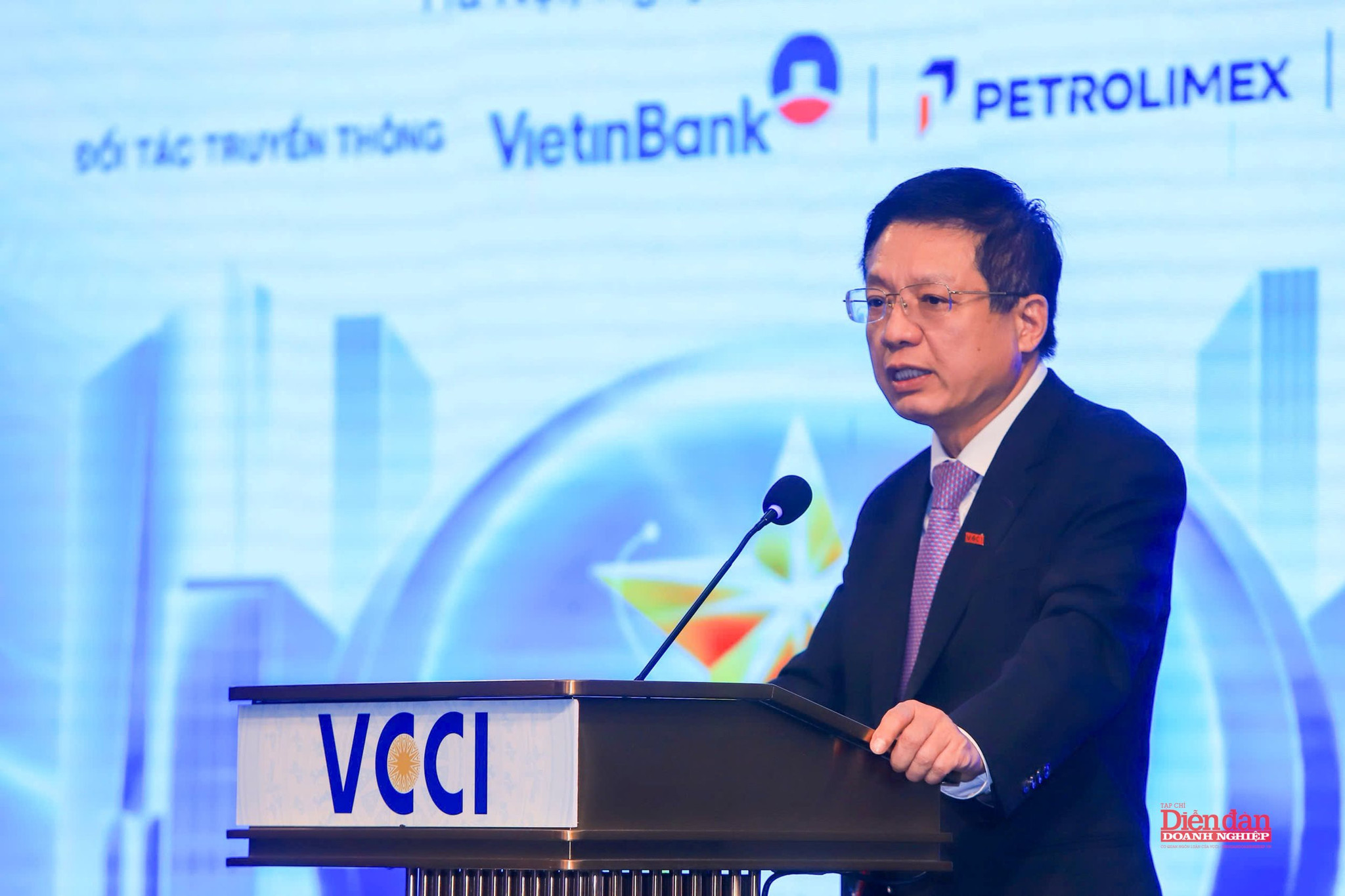 VCCI khởi động Chương trình phát triển lãnh đạo doanh nghiệp Việt Nam