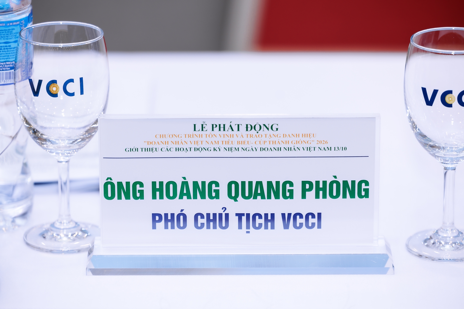 “Doanh nhân Việt Nam tiêu biểu - Cúp Thánh Gióng” 11/8/2026