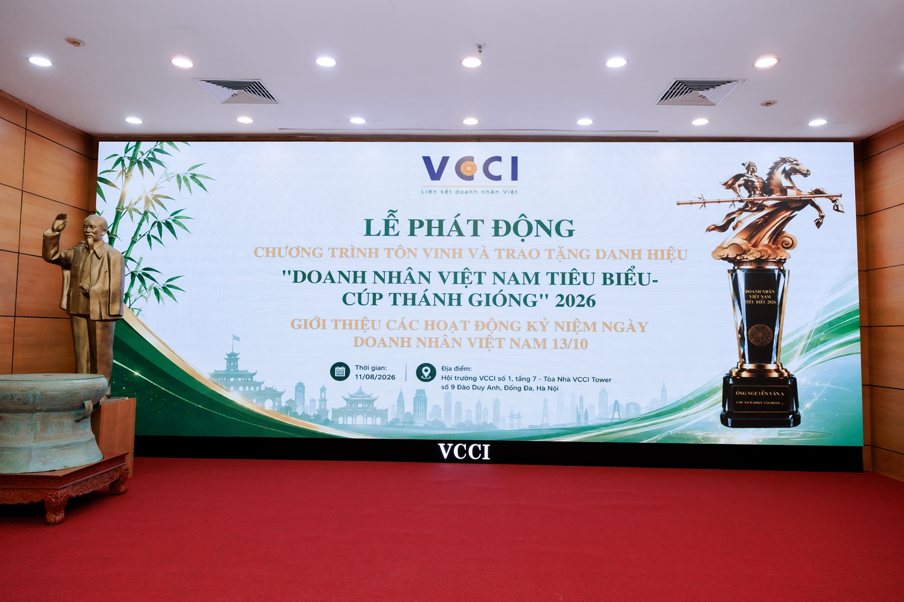 “Doanh nhân Việt Nam tiêu biểu - Cúp Thánh Gióng” 11/8/2026