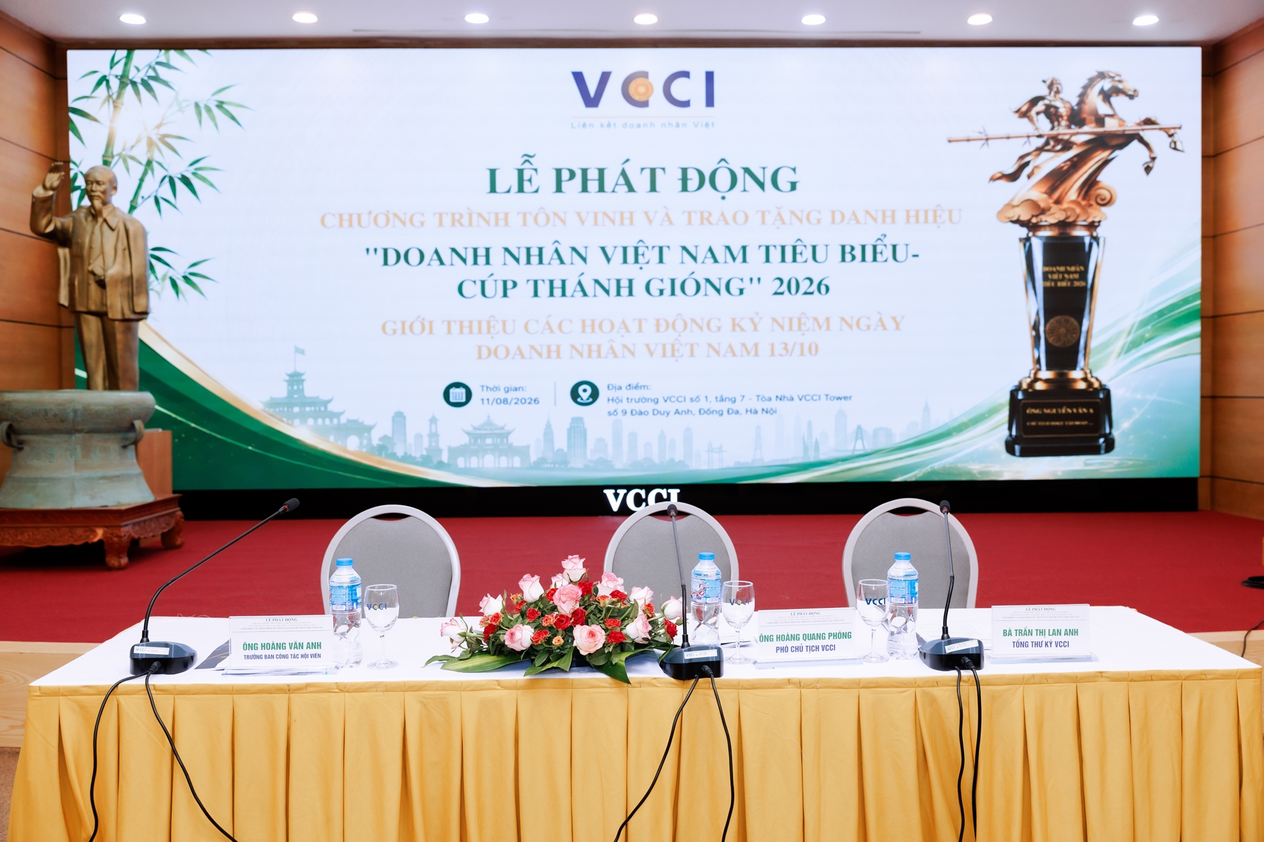 “Doanh nhân Việt Nam tiêu biểu - Cúp Thánh Gióng” 11/8/2026