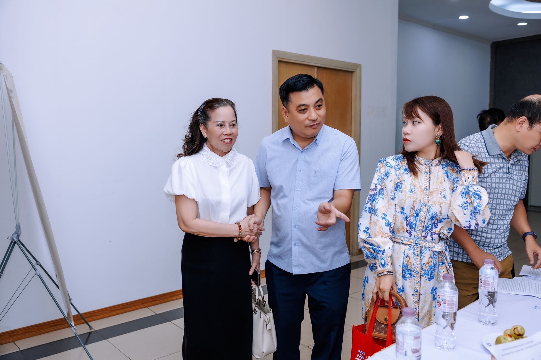 “Doanh nhân Việt Nam tiêu biểu - Cúp Thánh Gióng” 11/8/2026