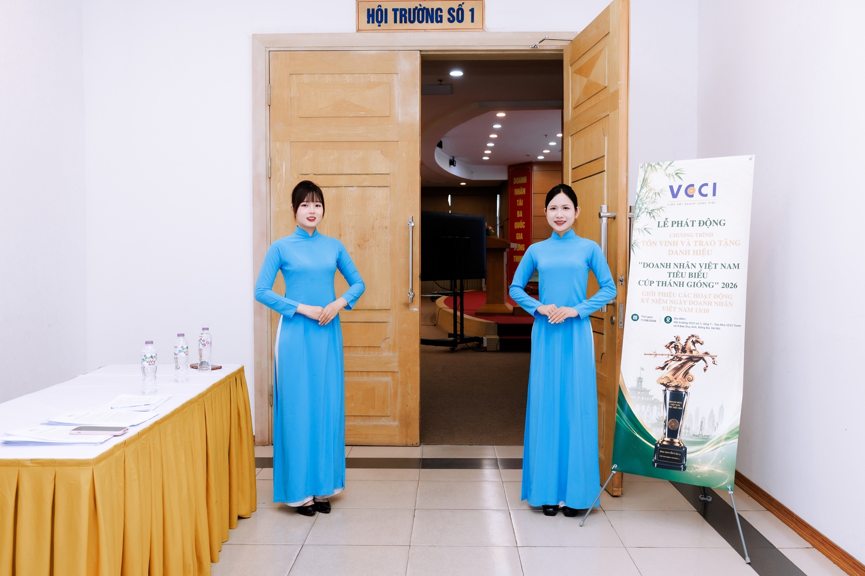 “Doanh nhân Việt Nam tiêu biểu - Cúp Thánh Gióng” 11/8/2026