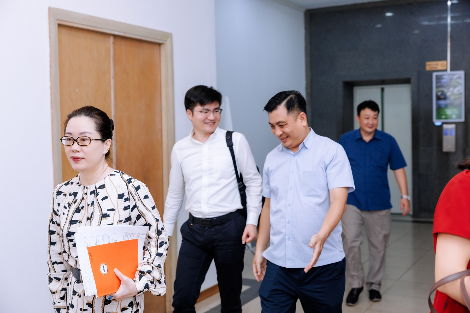 “Doanh nhân Việt Nam tiêu biểu - Cúp Thánh Gióng” 11/8/2026