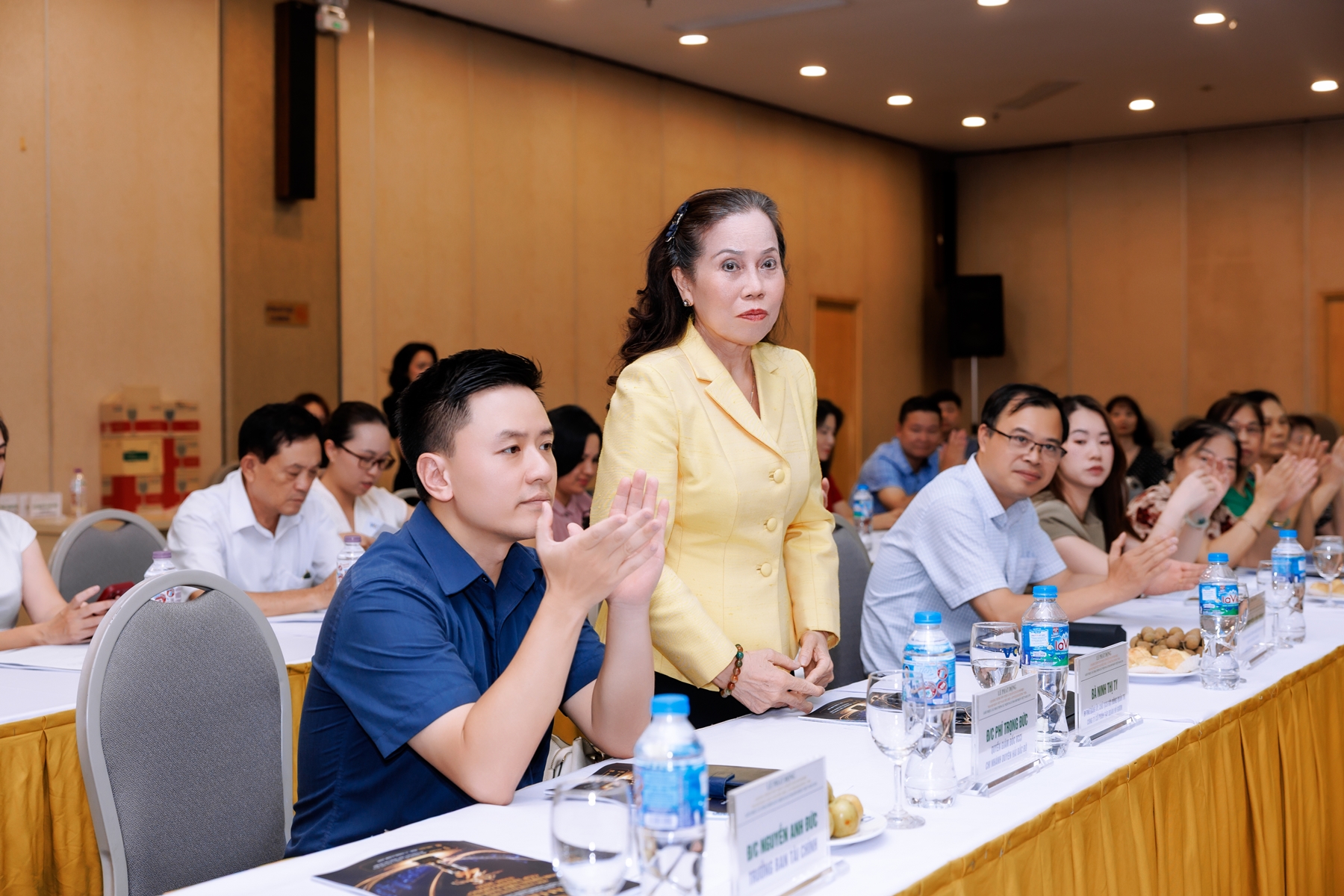 “Doanh nhân Việt Nam tiêu biểu - Cúp Thánh Gióng” 11/8/2026