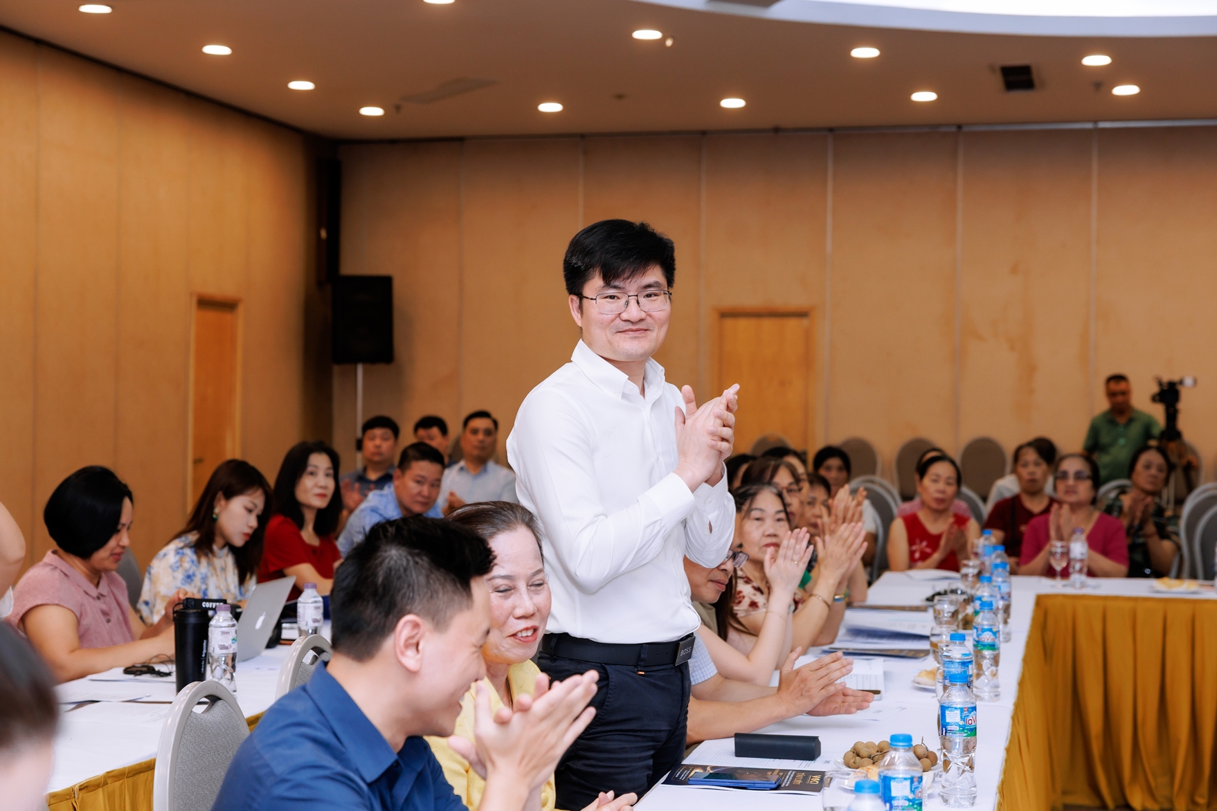 “Doanh nhân Việt Nam tiêu biểu - Cúp Thánh Gióng” 11/8/2026