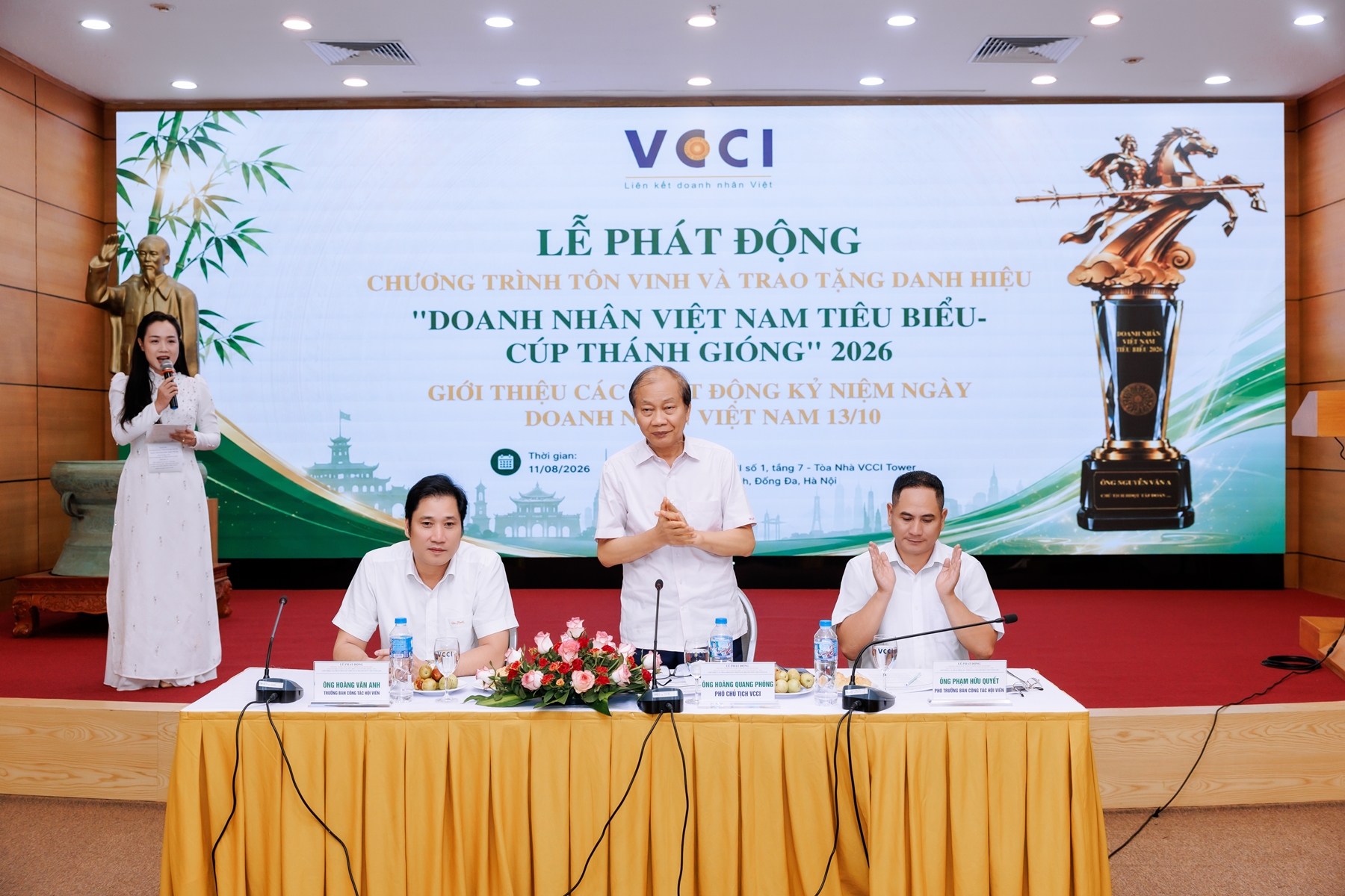 “Doanh nhân Việt Nam tiêu biểu - Cúp Thánh Gióng” 11/8/2026
