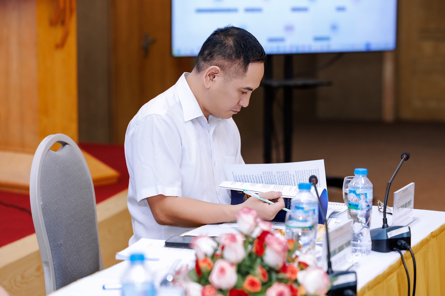 “Doanh nhân Việt Nam tiêu biểu - Cúp Thánh Gióng” 11/8/2026