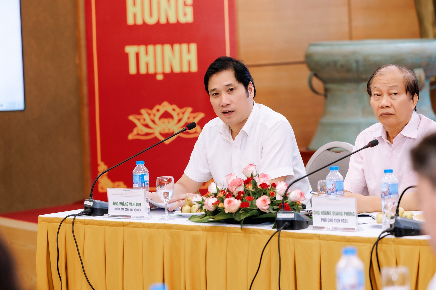 “Doanh nhân Việt Nam tiêu biểu - Cúp Thánh Gióng” 11/8/2026