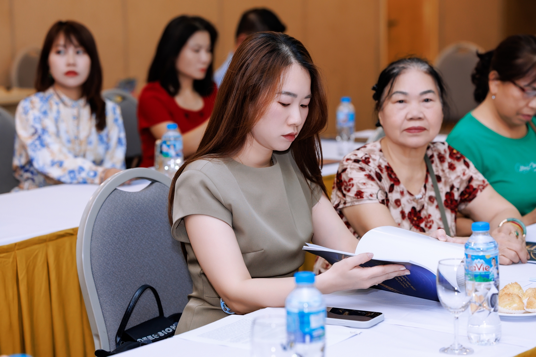 “Doanh nhân Việt Nam tiêu biểu - Cúp Thánh Gióng” 11/8/2026
