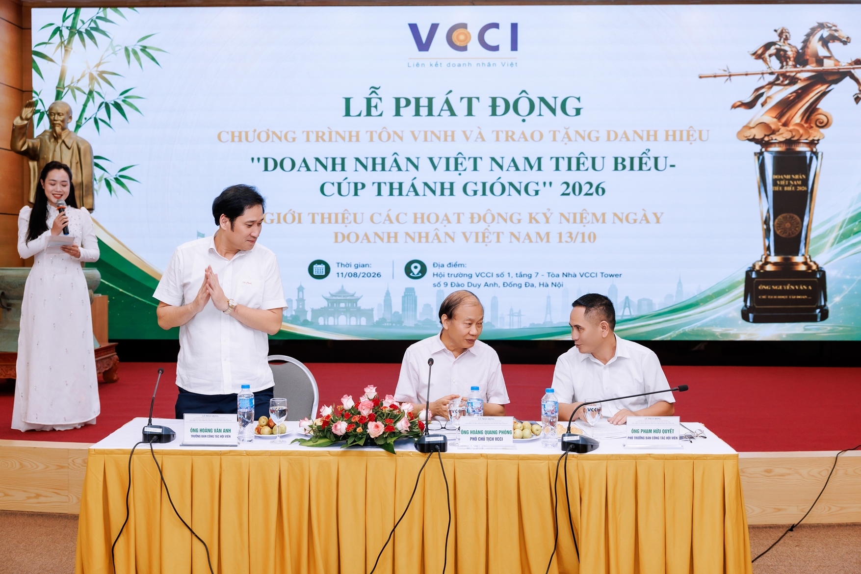 “Doanh nhân Việt Nam tiêu biểu - Cúp Thánh Gióng” 11/8/2026
