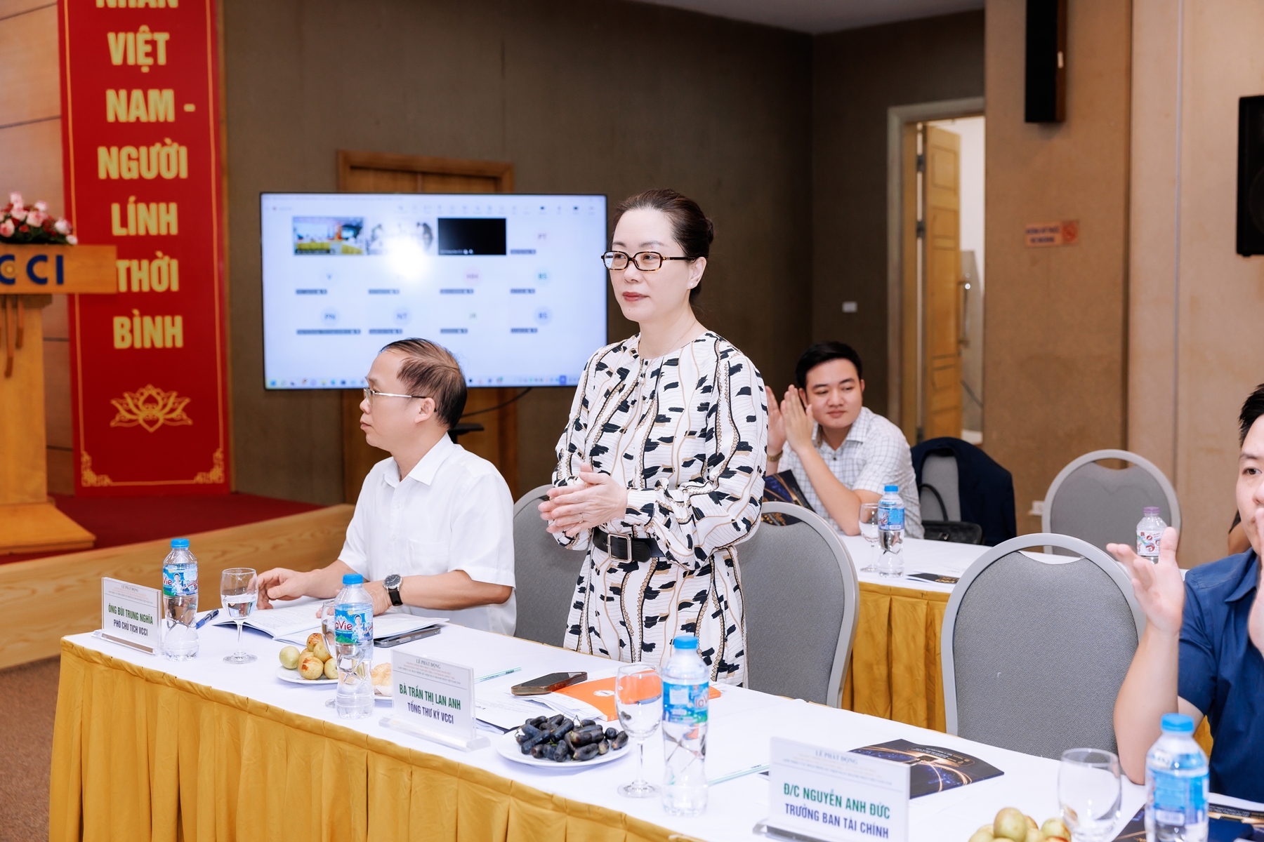 “Doanh nhân Việt Nam tiêu biểu - Cúp Thánh Gióng” 11/8/2026