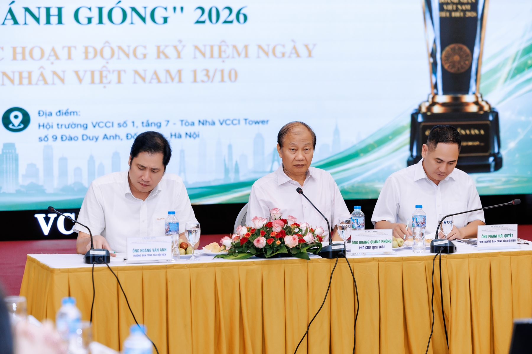 “Doanh nhân Việt Nam tiêu biểu - Cúp Thánh Gióng” 11/8/2026