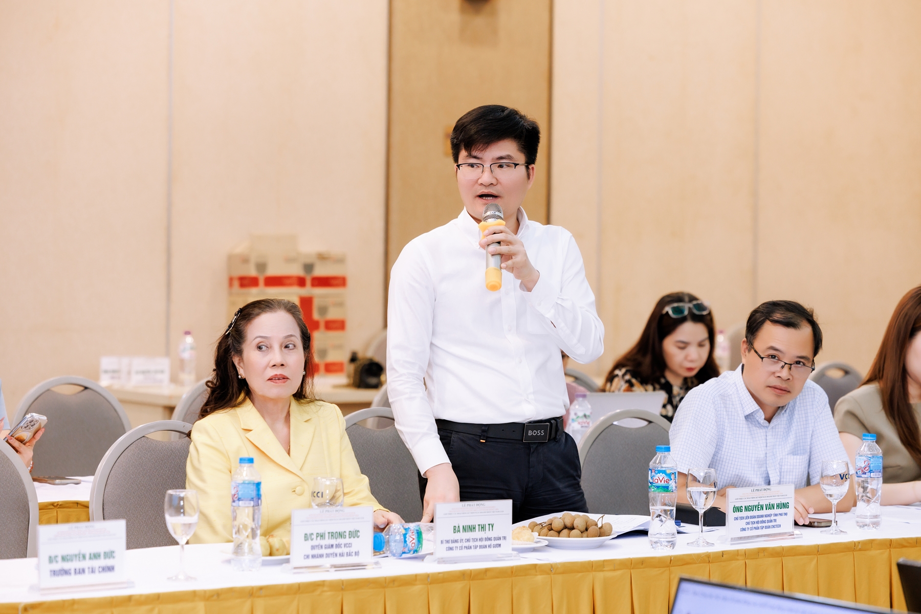 “Doanh nhân Việt Nam tiêu biểu - Cúp Thánh Gióng” 11/8/2026