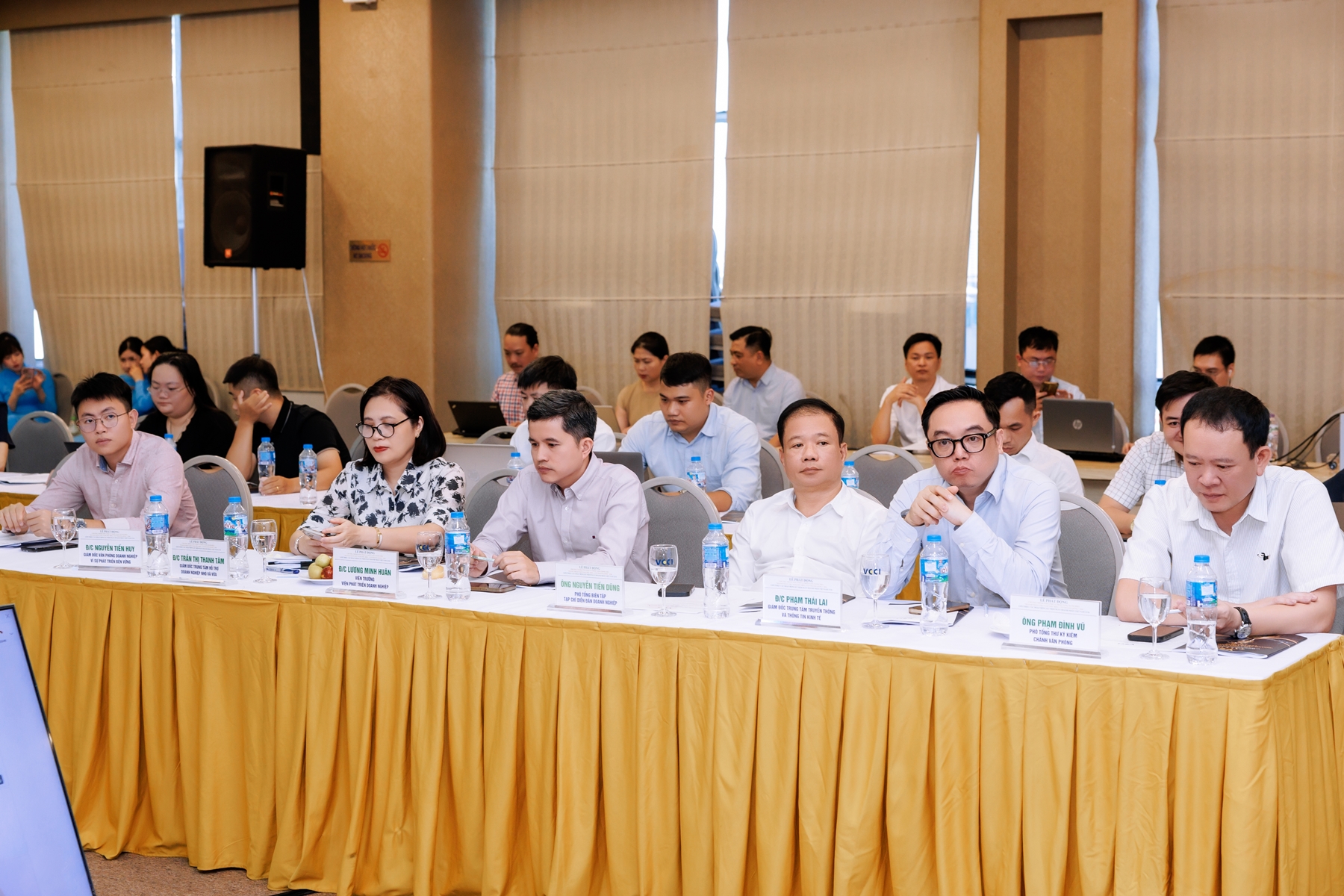 “Doanh nhân Việt Nam tiêu biểu - Cúp Thánh Gióng” 11/8/2026