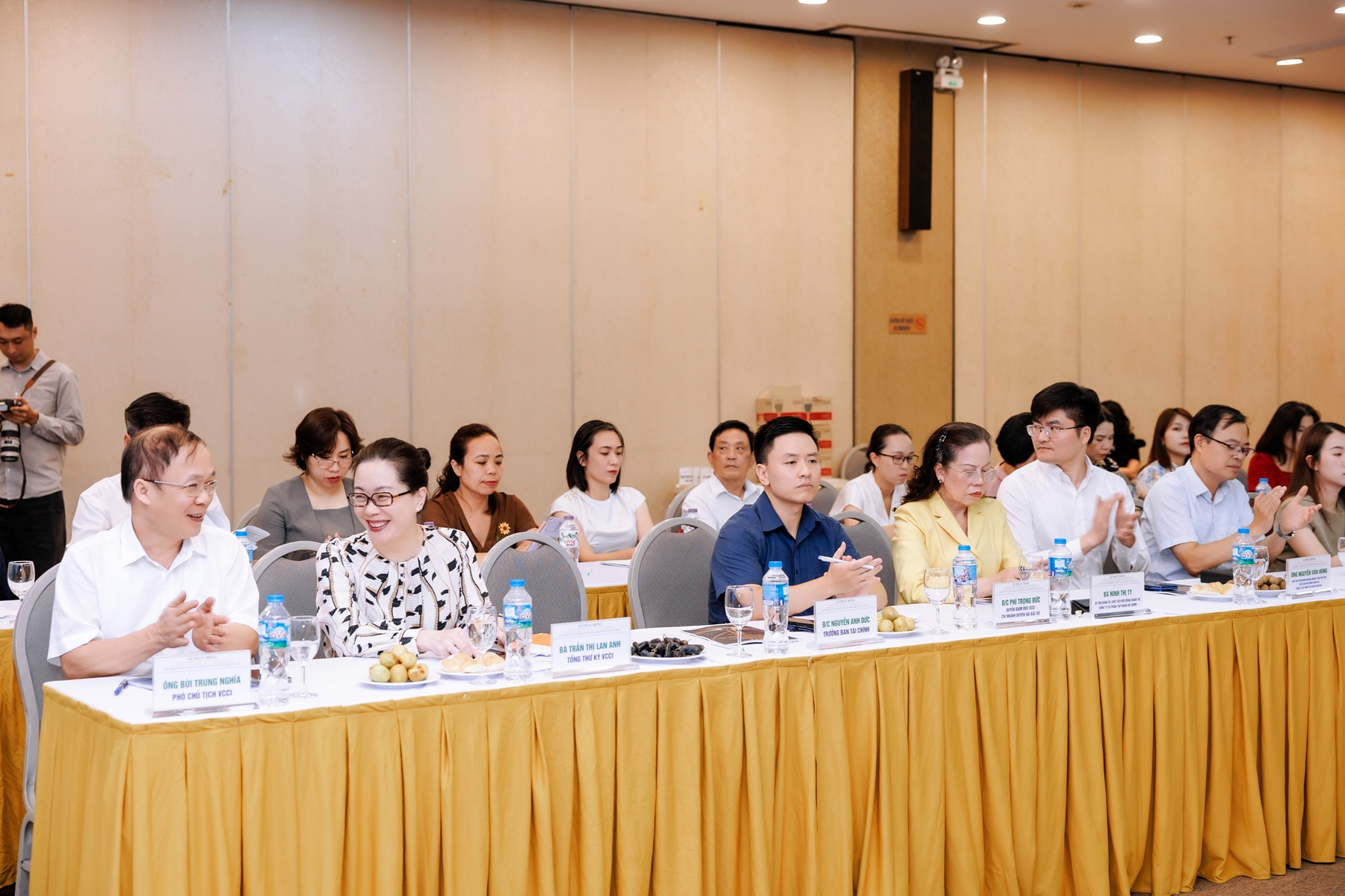“Doanh nhân Việt Nam tiêu biểu - Cúp Thánh Gióng” 11/8/2026