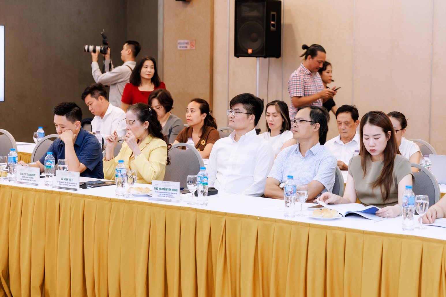 “Doanh nhân Việt Nam tiêu biểu - Cúp Thánh Gióng” 11/8/2026
