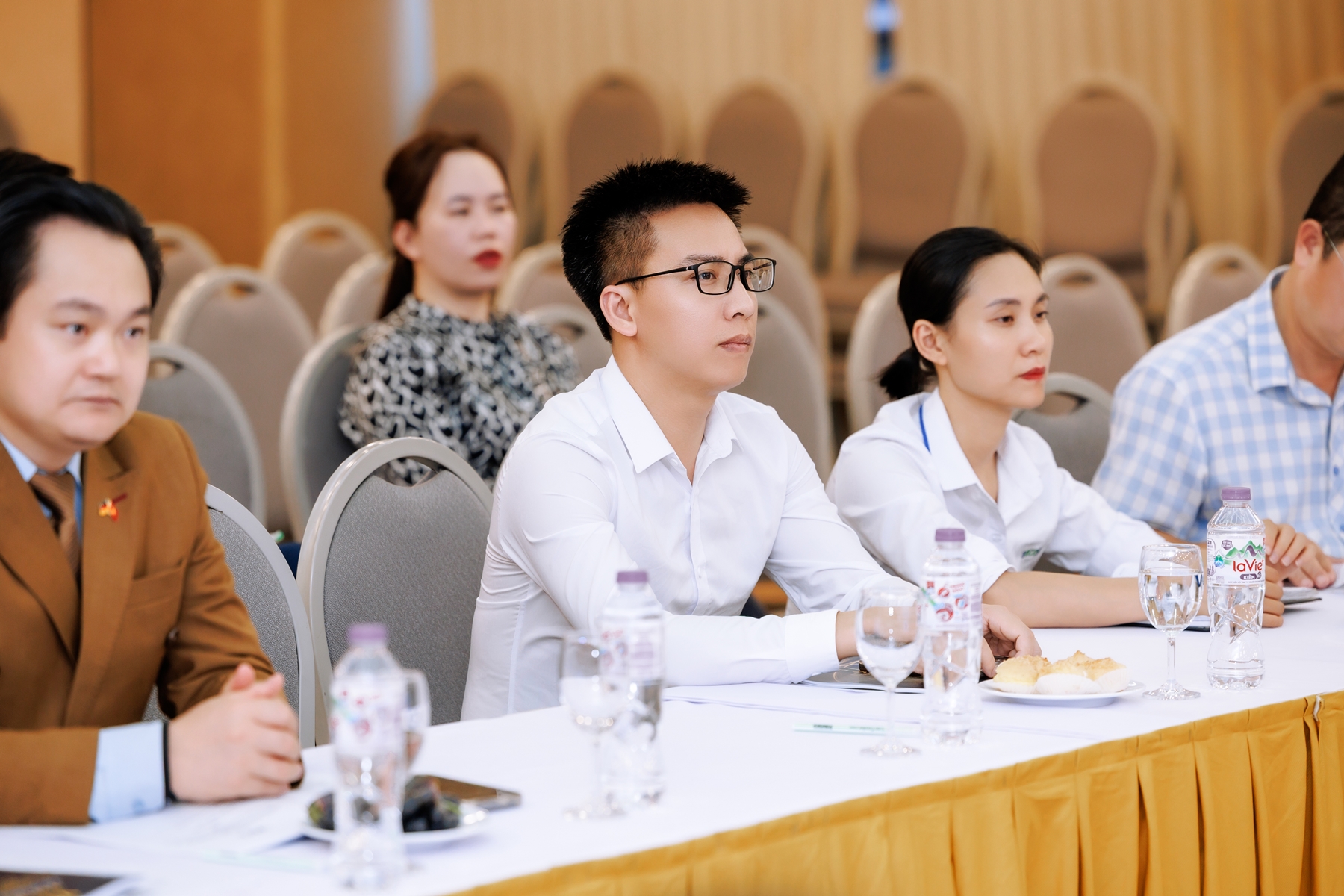 “Doanh nhân Việt Nam tiêu biểu - Cúp Thánh Gióng” 11/8/2026