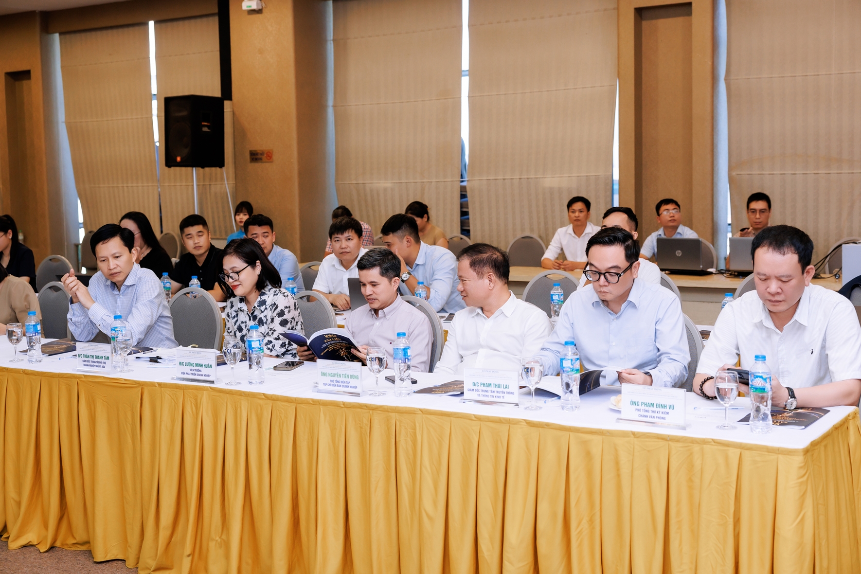 “Doanh nhân Việt Nam tiêu biểu - Cúp Thánh Gióng” 11/8/2026