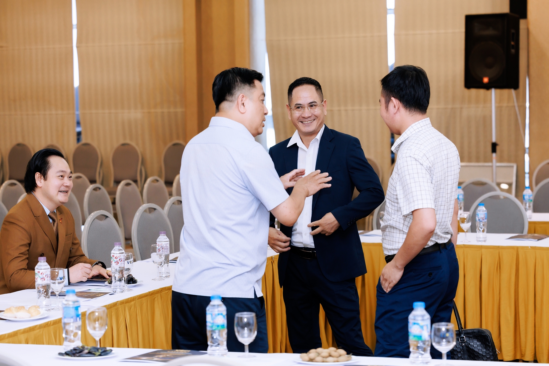 “Doanh nhân Việt Nam tiêu biểu - Cúp Thánh Gióng” 11/8/2026
