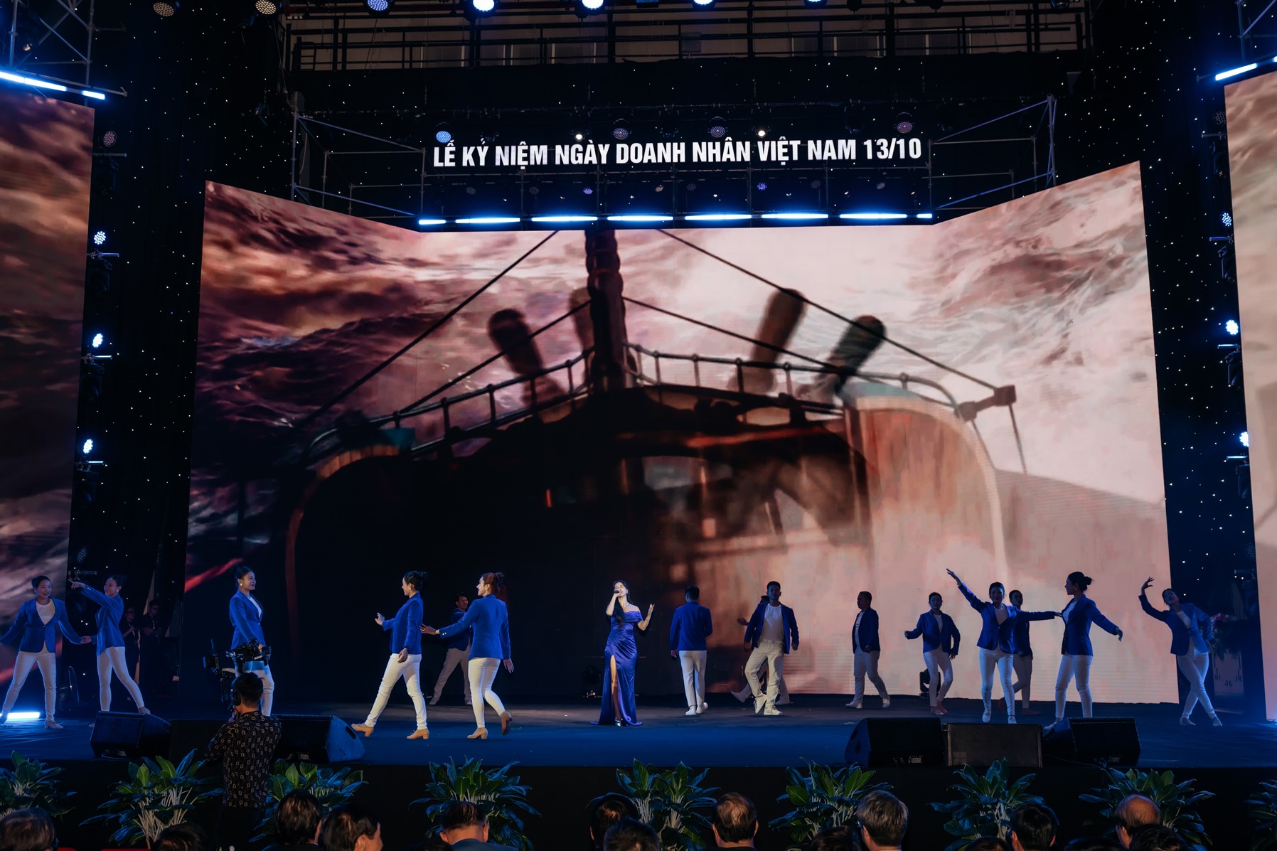 Lễ Kỷ niệm và Tôn vinh “Doanh nhân Việt Nam tiêu biểu – Cúp Thánh Gióng” năm 2026 11/10/2026