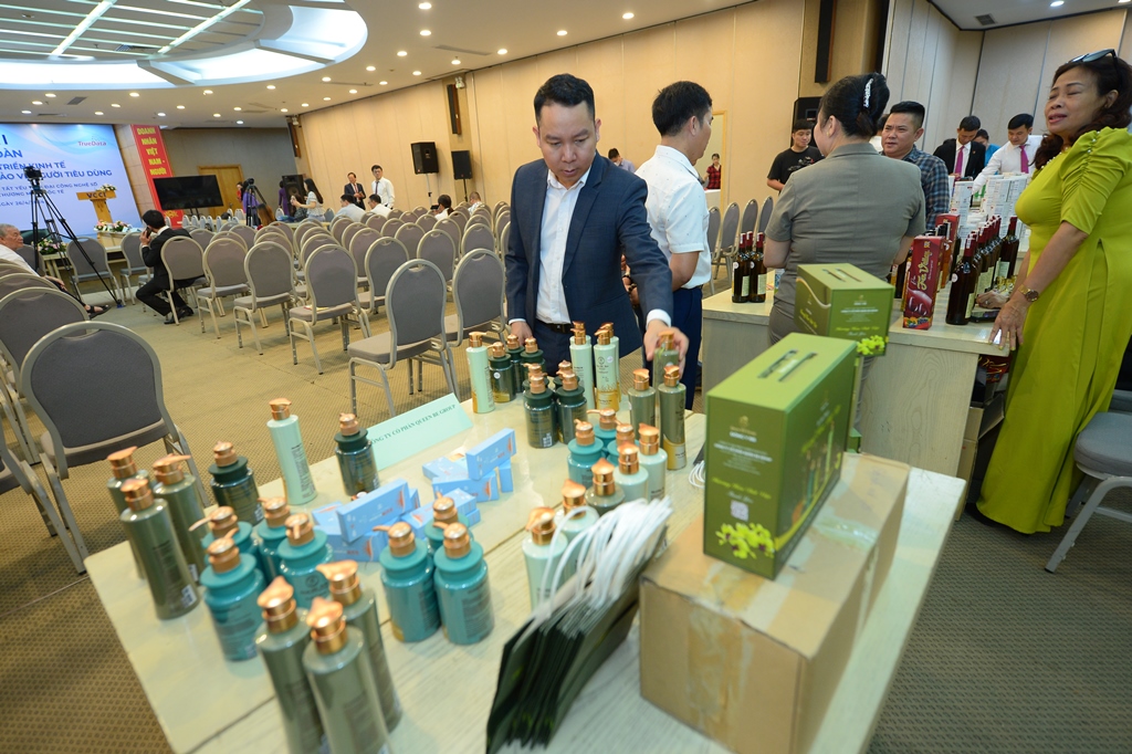 Diễn đàn Hợp tác phát triển kinh tế bảo vệ thương hiệu – Bảo vệ người tiêu dùng năm 2024 ACTIV-VCCI  26/4/2024