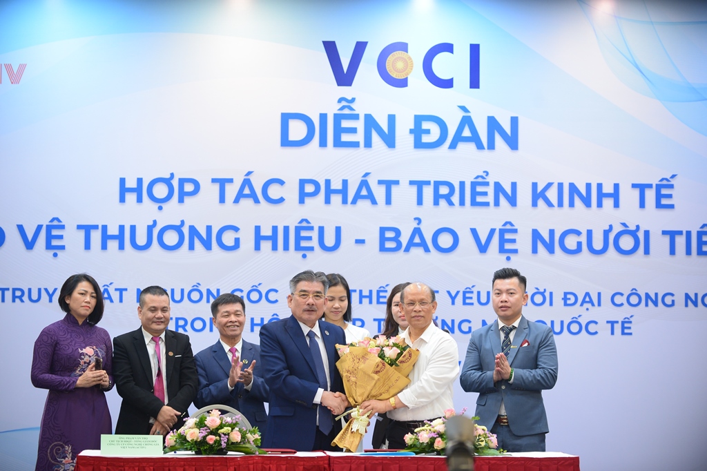Diễn đàn Hợp tác phát triển kinh tế bảo vệ thương hiệu – Bảo vệ người tiêu dùng năm 2024 ACTIV-VCCI  26/4/2024