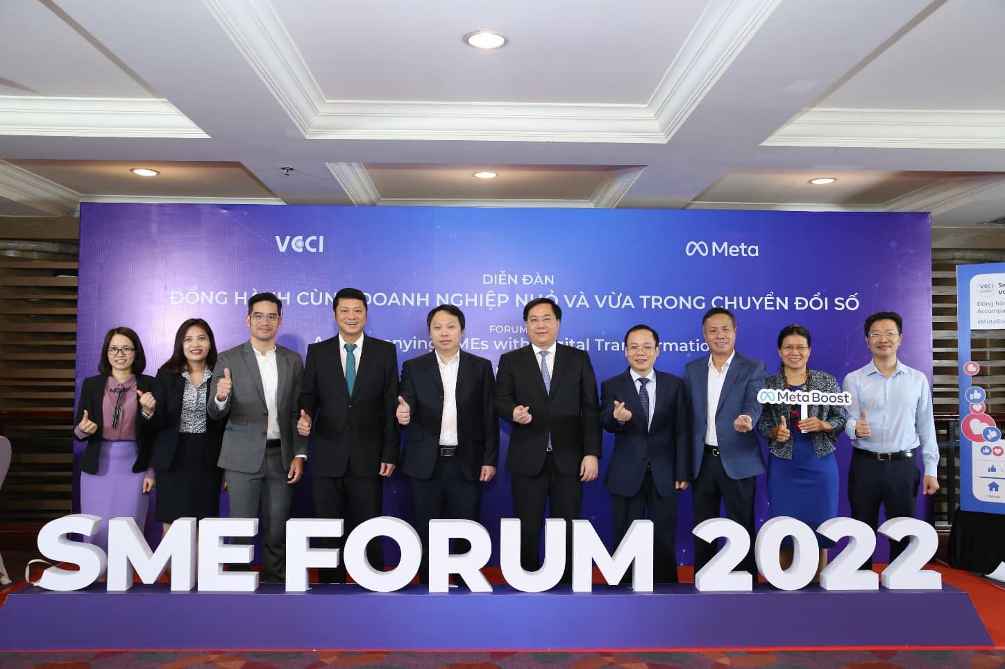 Diễn đàn "Đồng hành cùng doanh nghiệp nhỏ và vừa (DNNVV) chuyển đổi số"