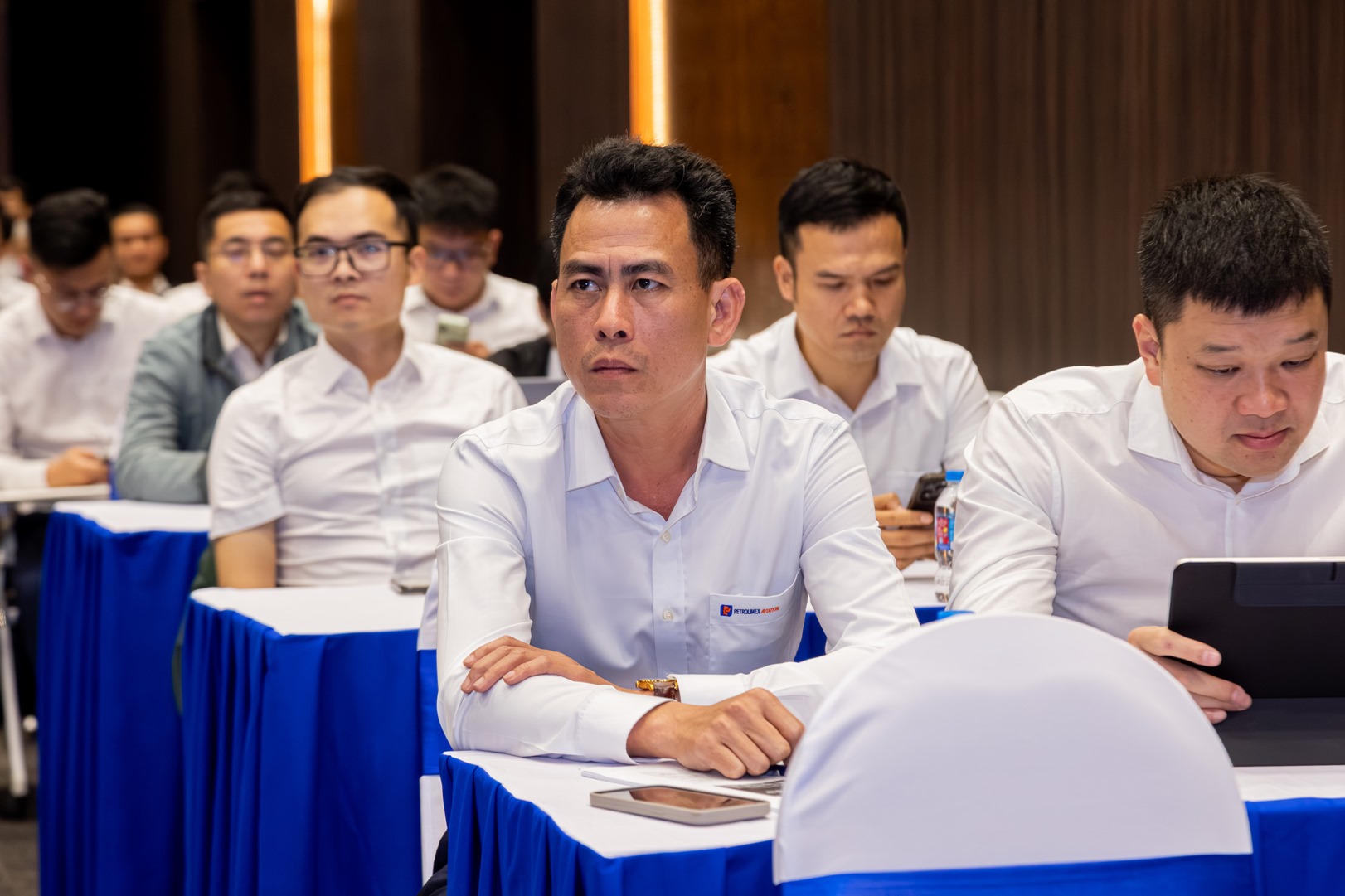 [VCCI BIZIC - PETROLIMEX] Khai giảng chương trình đào tạo Ứng dụng Trí tuệ Nhân tạo (AI): Giải pháp nâng tầm hiệu suất công việc cho doanh nghiệp hiện đại 21-22/03/2026