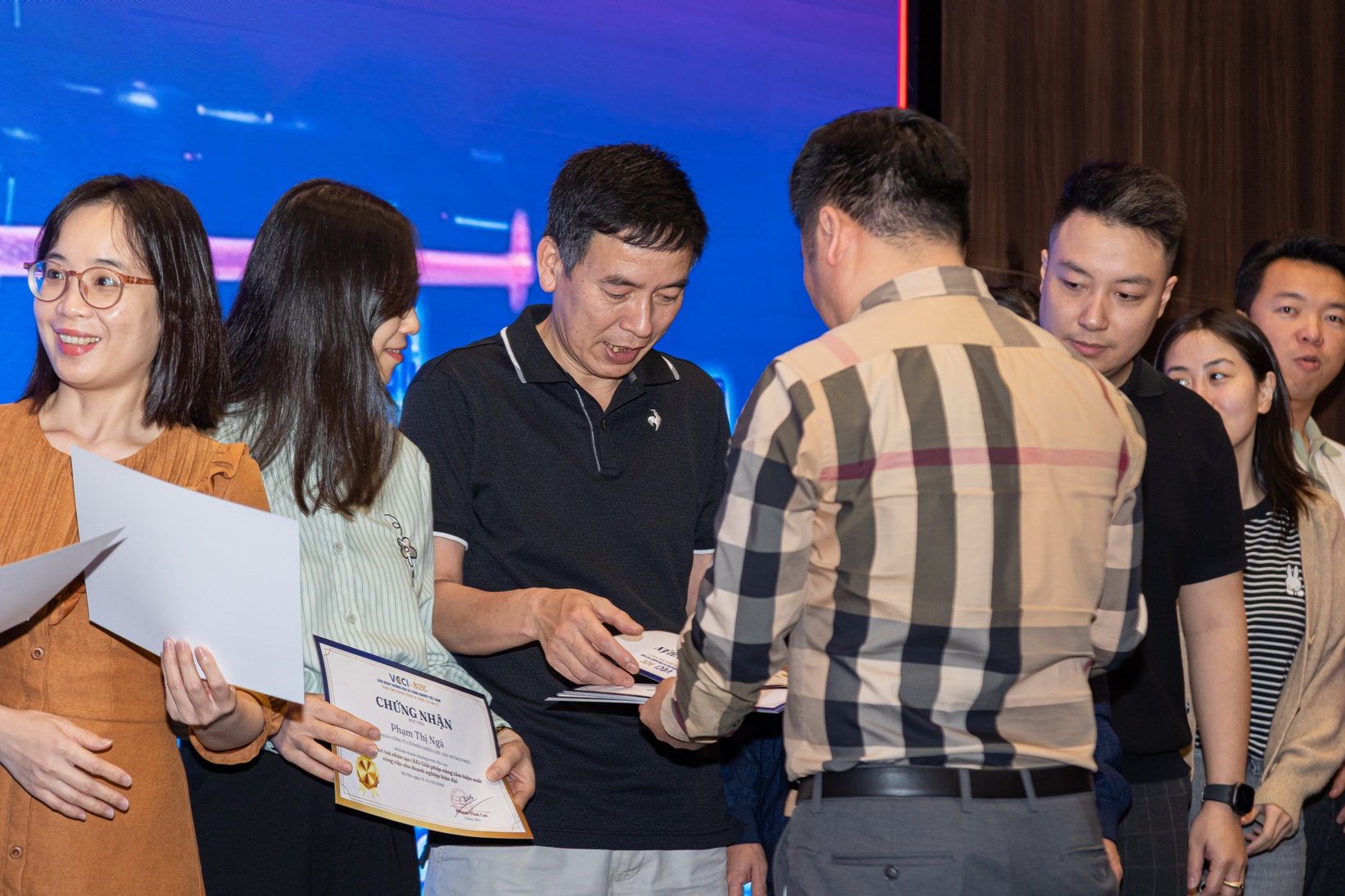 [VCCI BIZIC - PETROLIMEX] Khai giảng chương trình đào tạo Ứng dụng Trí tuệ Nhân tạo (AI): Giải pháp nâng tầm hiệu suất công việc cho doanh nghiệp hiện đại 21-22/03/2026